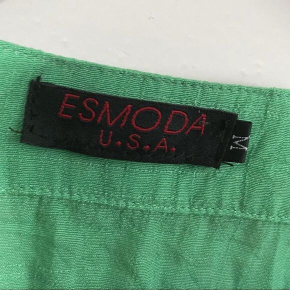 2/$30 Vintage Esmoda Frilly Ruffle Green Beweled tank - Picture 5 of 5